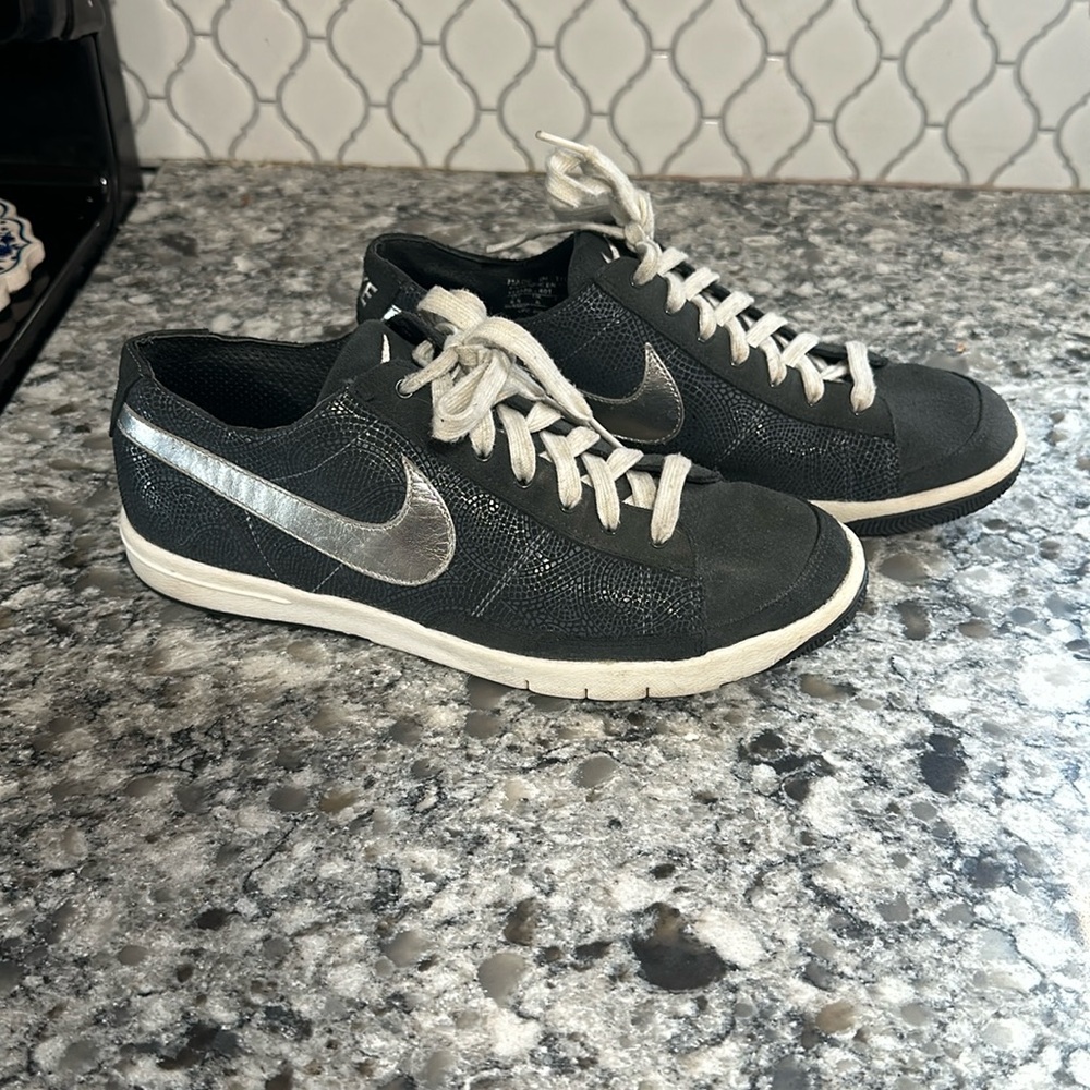 Nike 314386 unique sneakers